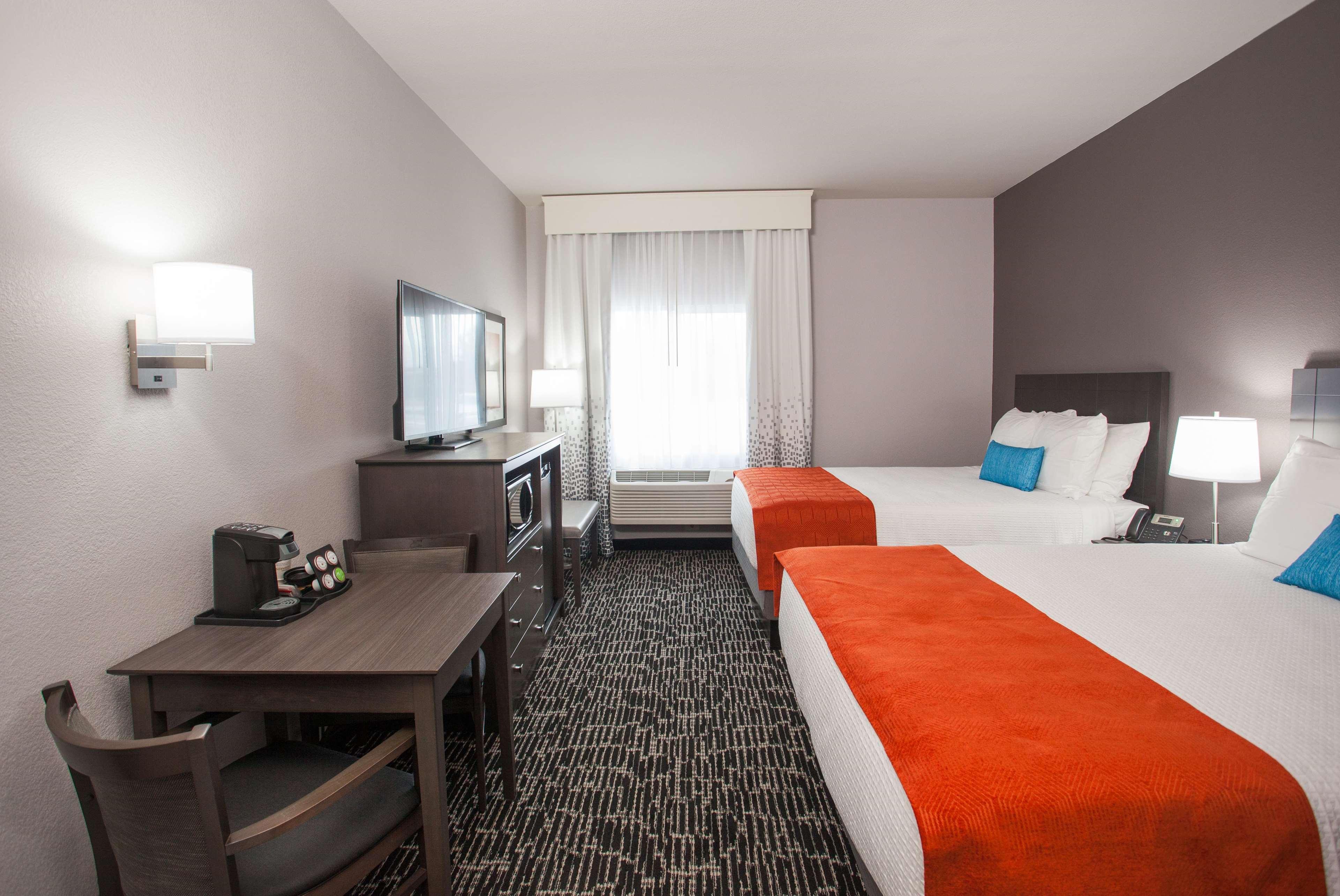 Best Western Holiday Manor Newton Esterno foto