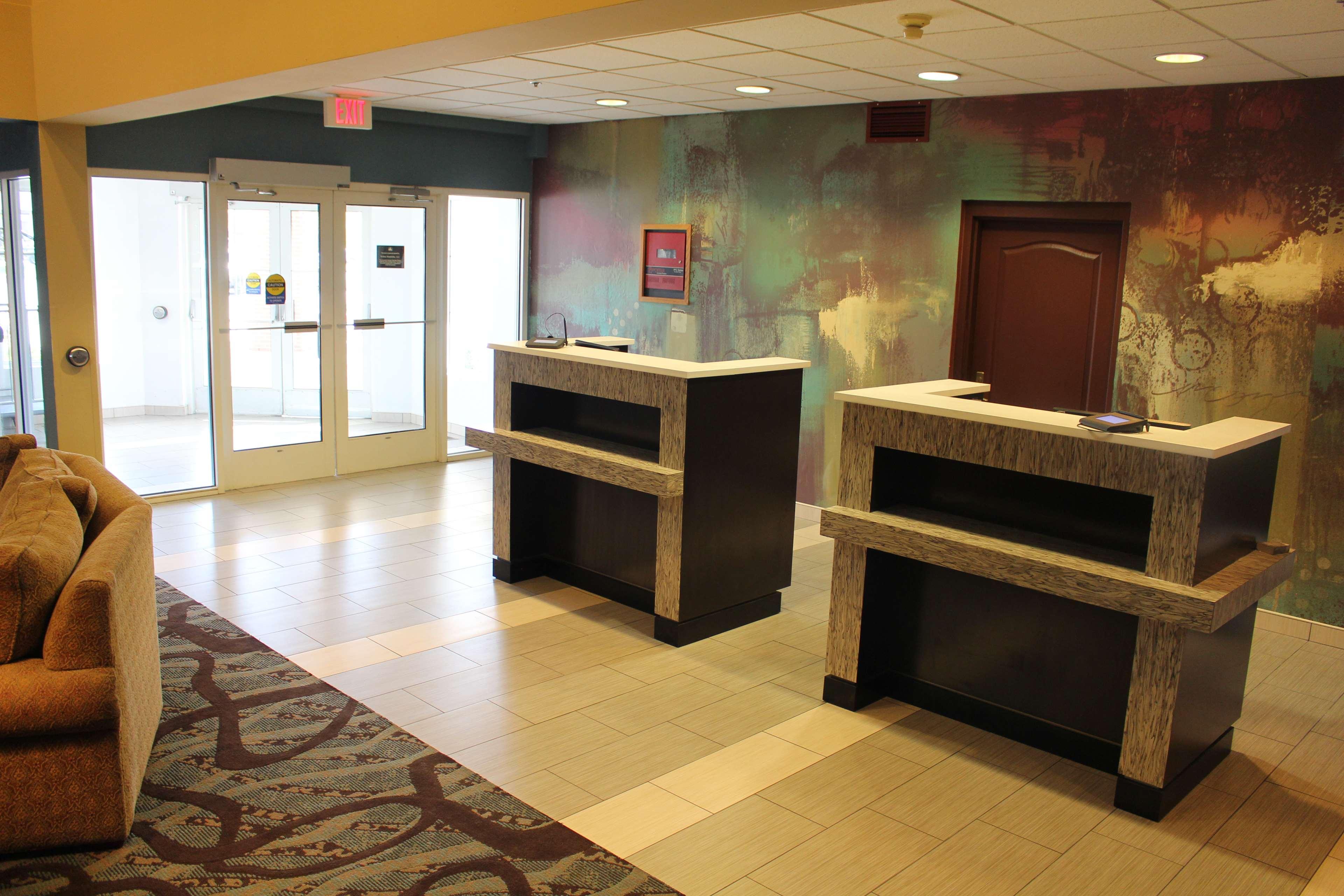 Best Western Holiday Manor Newton Esterno foto