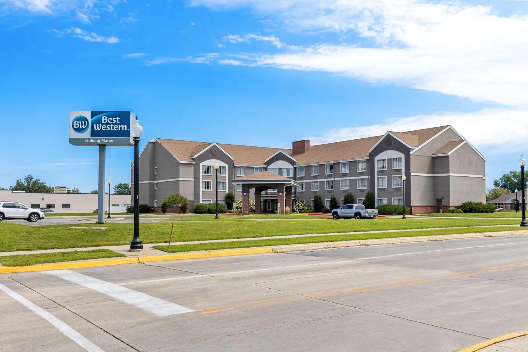 Best Western Holiday Manor Newton Esterno foto